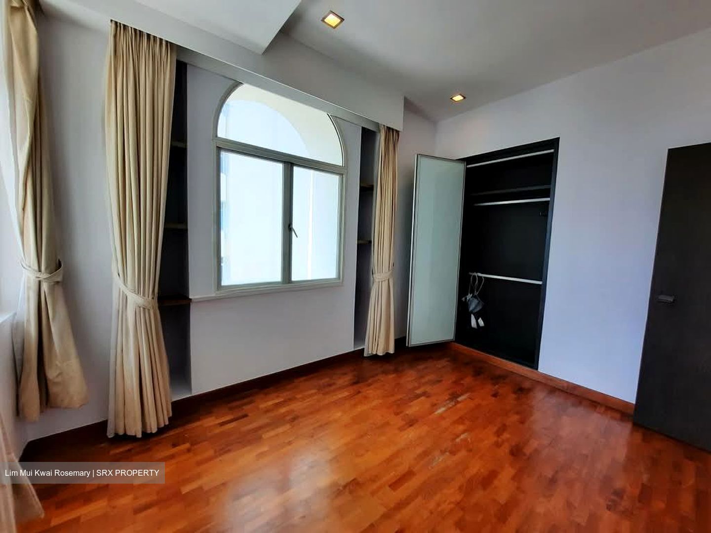 Parbury Hill Condominium (D16), Condominium #556607861